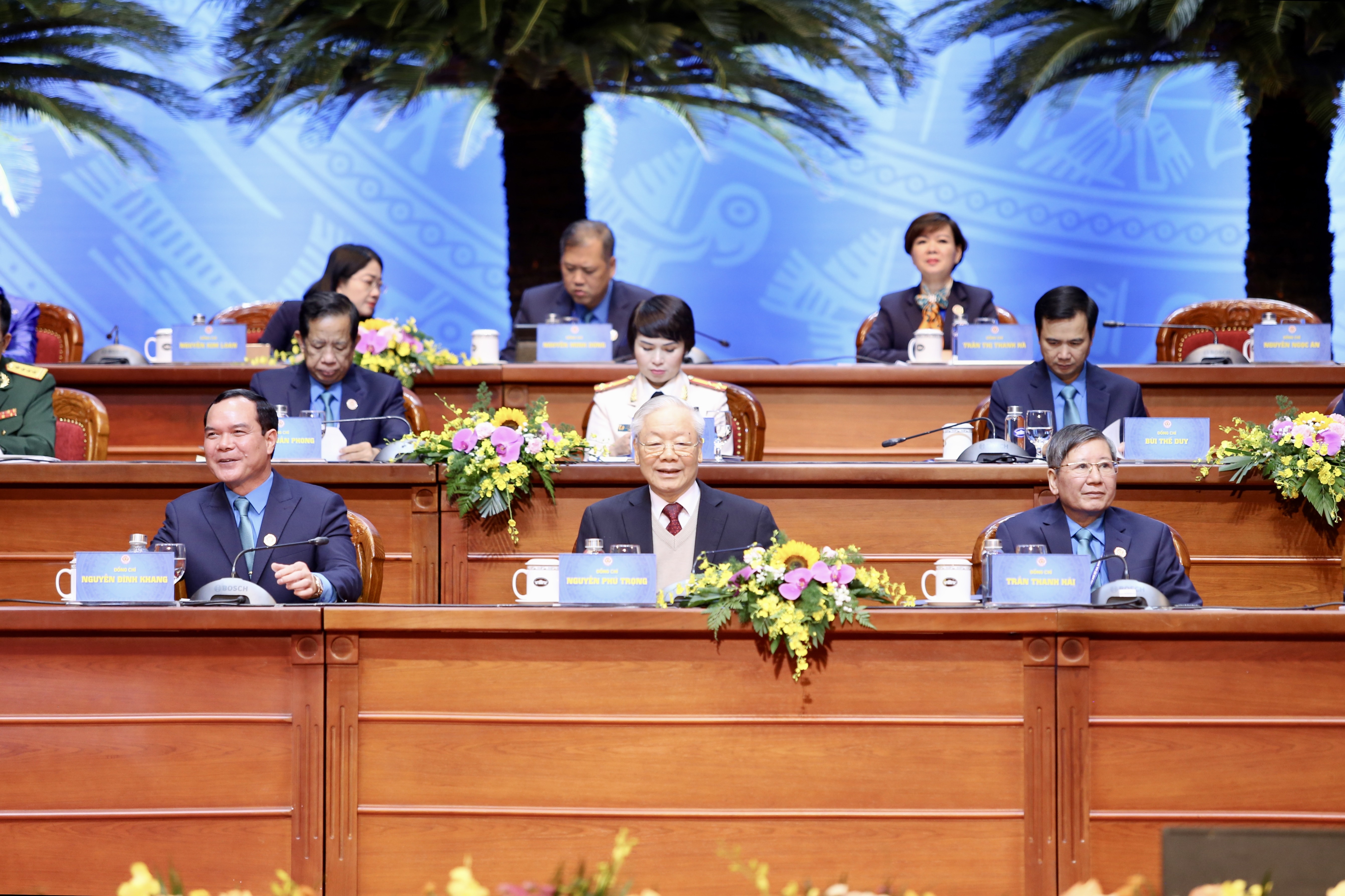 Đại hội XIII Công đoàn Việt Nam vinh dự đón Tổng Bí thư Nguyễn Phú Trọng và các đồng chí lãnh đạo Đảng, Nhà nước tham dự.