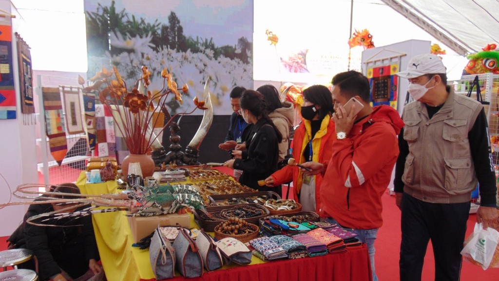 Tăng cường kết nối tạo chuỗi cung ứng, tiêu thụ sản phẩm bền vững