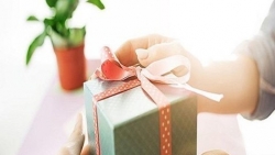 6 ý tưởng quà Tết tặng khách hàng đẹp, chất và gây “mê” nhất