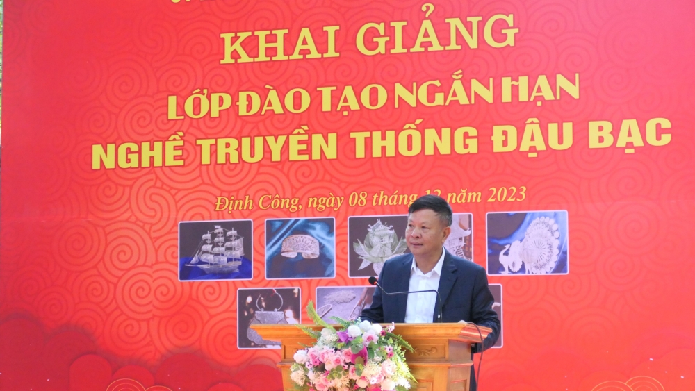 35 học viên đầu tiên được đào tạo nghề truyền thống đậu bạc Định Công
