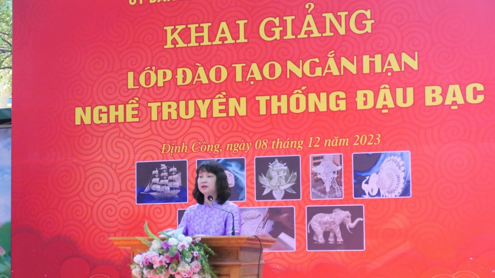 35 học viên đầu tiên được đào tạo nghề truyền thống đậu bạc Định Công