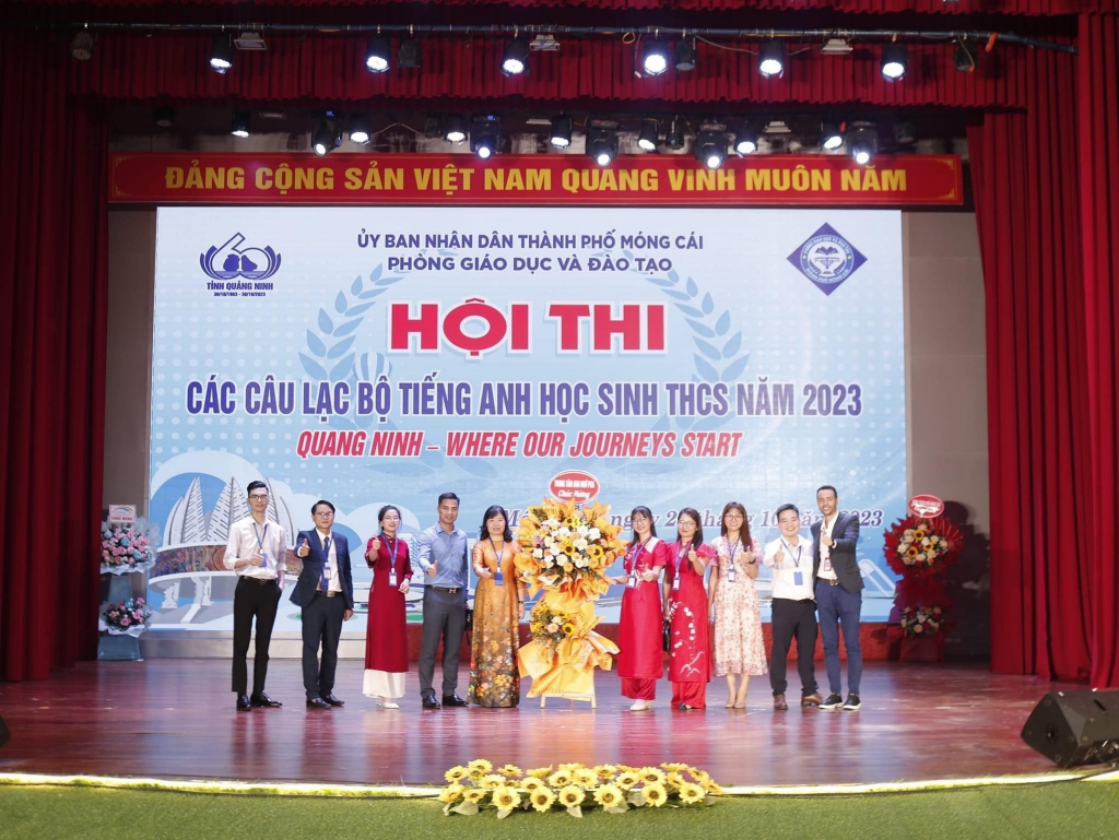 Hành trình xây dựng lớp tiếng Anh tại Móng Cái - địa đầu Tổ quốc