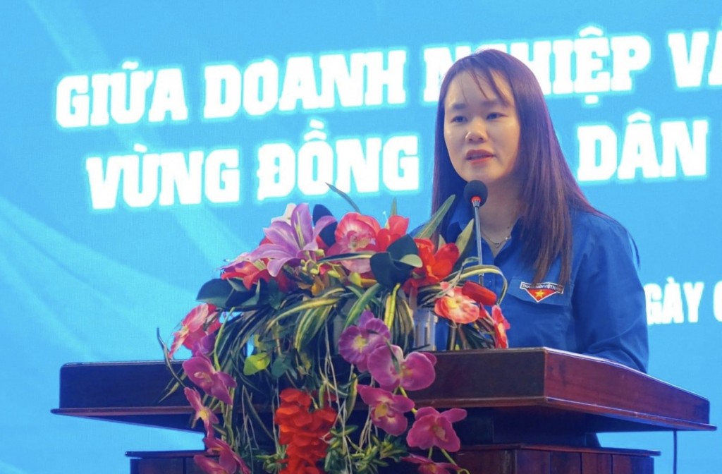 đồng chí Hoàng Thị Thùy Linh, Phó Bí thư Thường trực Tỉnh đoàn TT - Huế phát biểu tại chương trình