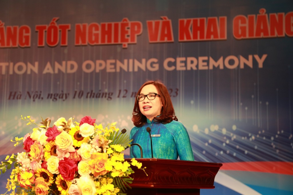 PGS.TS Nguyễn Thị Nhung, Hiệu trưởng Trường Đại học Mở Hà Nội