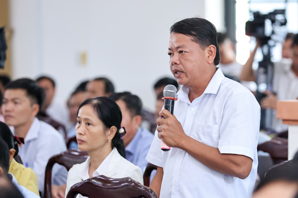Thủ tướng Phạm Minh Chính tiếp xúc cử tri Cần Thơ