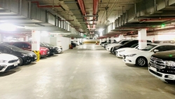 Hà Nội: “Làn sóng” tăng phí trông giữ xe ô tô tại chung cư