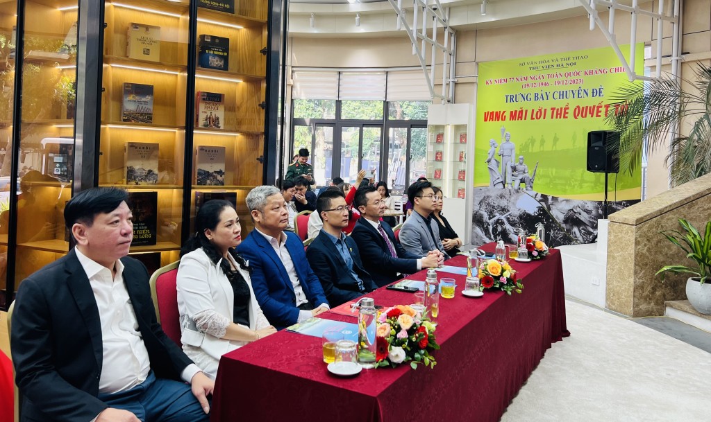 Đại biểu tham dự lễ trao giải cuộc thi “Nét đẹp trong văn hóa ứng xử của cán bộ, công chức, viên chức, người lao động trong các cơ quan thuộc thành phố Hà Nội - 2023” 