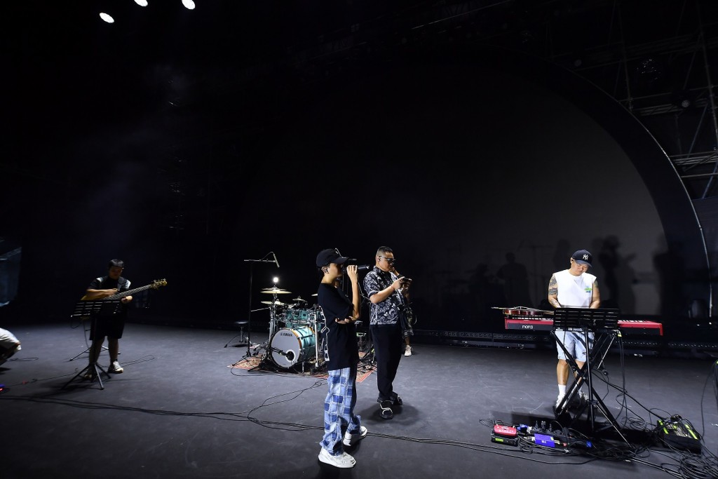 Ban nhạc huyền thoại Maroon 5 sẵn sàng cho siêu nhạc hội 8Wonder Winter Summer tại Phú Quốc