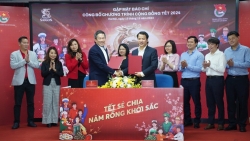 Bia Saigon và TƯ Đoàn trao hơn 10.400 phần quà "Tết sẻ chia, năm Rồng khởi sắc"