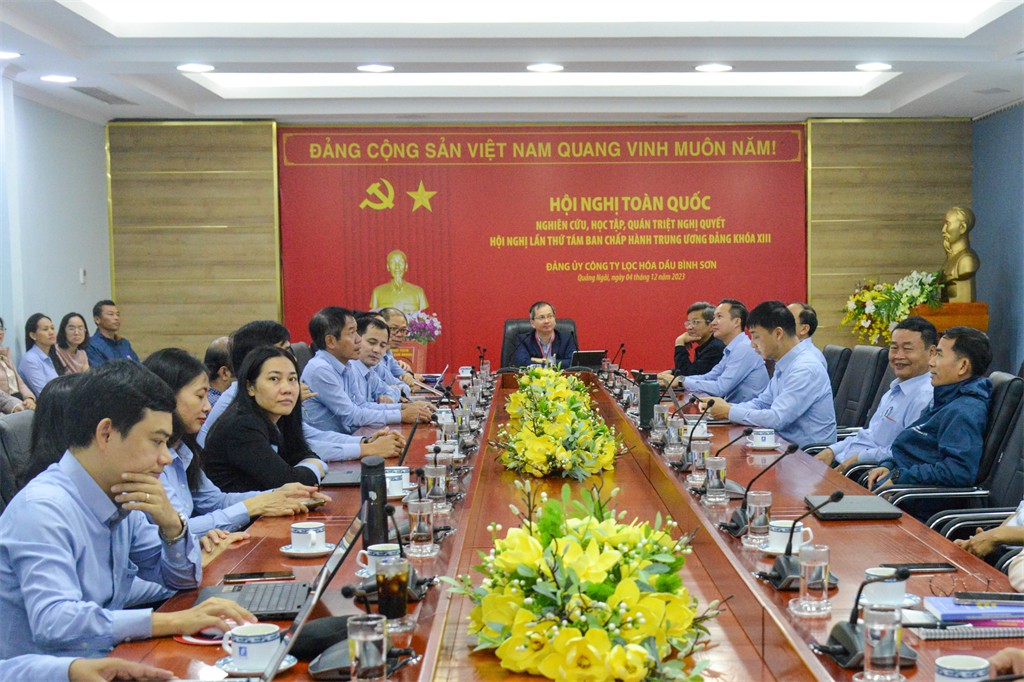 Đảng ủy BSR tổ chức nghiên cứu, học tập, quán triệt, tuyên truyền Nghị quyết Hội nghị lần thứ VIII Ban Chấp hành Trung ương Đảng khóa XIII cho toàn thể cán bộ, đảng viên đơn vị.