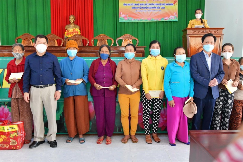 Song hành cùng nhiệm vụ sản xuất kinh doanh, các tổ chức chính trị - xã hội BSR tổ chức triển khai chỉ đạo của Đảng ủy BSR trong việc phát huy vai trò Công đoàn viên, Đoàn viên, Hội viên trong đẩy mạnh triển khai các hoạt động an sinh xã hội, với nhiều ch