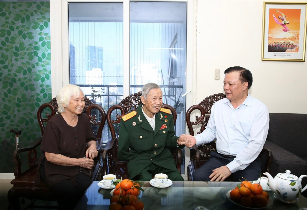 Hành Trình Khởi Nghiệp Của Chị Đào Hồng Hải: Từ Một Cô Gái Việt Tại Bỉ Đến Chủ Nhân Nhà Hàng Thành Công