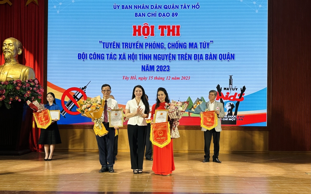 Sân chơi hấp dẫn từ hội thi phòng chống ma túy của quận Tây Hồ