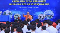 Gần 1.000 học sinh lớp 9 ở Thủ đô tham gia định hướng nghề