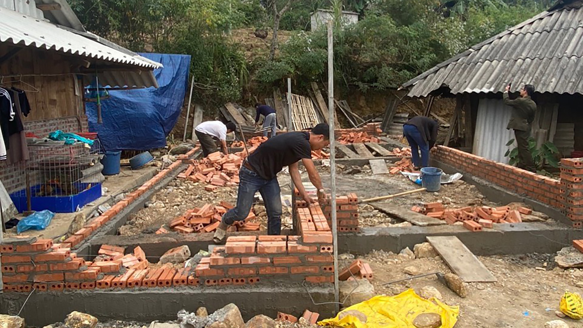 Sau một tháng phát động, và 2 tháng khởi công xây dựng đến nay đã có tổng 91 hộ dân đã được hỗ trợ xây nền