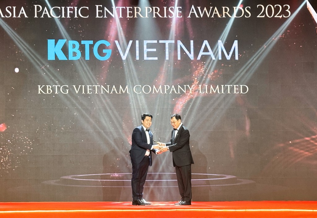 KBTG Việt Nam vinh dự nhận giải thưởng “Doanh nghiệp tăng trưởng nhanh” tại Giải thưởng Doanh nghiệp Châu Á - Thái Bình Dương (APEA) 2023 sau một năm hoạt động