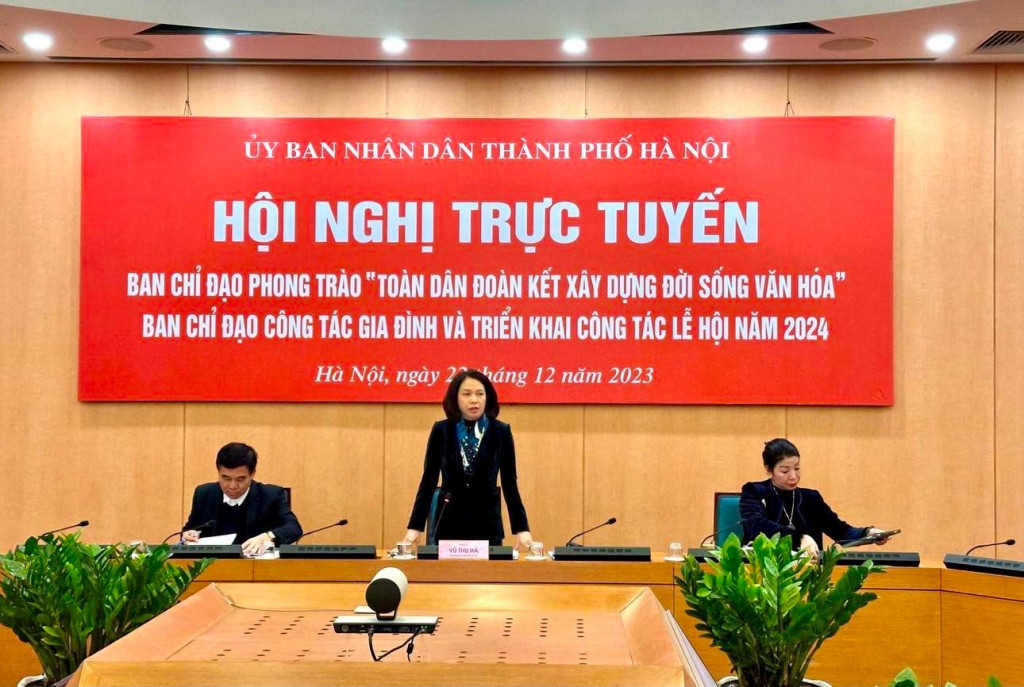 Phó Chủ tịch UBND thành phố Hà Nội Vũ Thu Hà chủ trì hội nghị. Ảnh: Hoàng Quyên