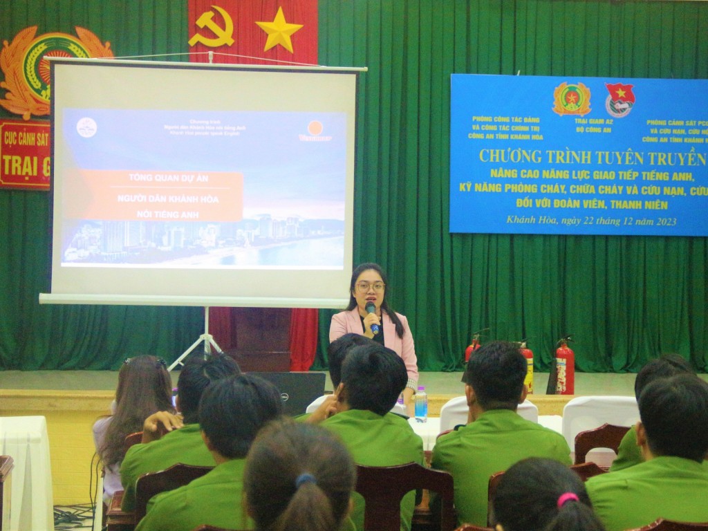 Tuổi trẻ Công an tỉnh Khánh Hòa  phối hợp với Trại giam A2 (Bộ Công an) trong buổi học kỹ năng giao tiếp tiếng Anh