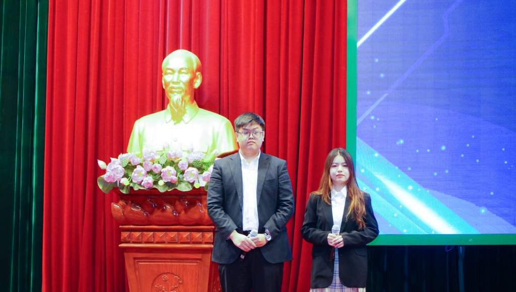 Sinh viên VinUni xuất sắc vô địch cuộc thi RESET 2023 Sinh viên VinUni xuất sắc vô địch cuộc thi RESET 2023