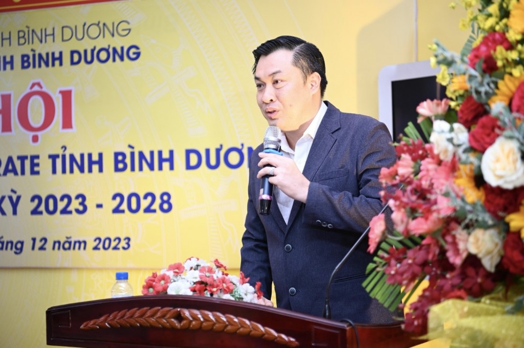 Ông Cao Văn Chóng – Phó Giám đốc Sở Văn hóa, Thể thao và Du lịch tỉnh phát biểu chỉ đạo Đại hội