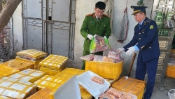Phá đường dây đưa thực phẩm "bẩn" về Hà Nội tiêu thụ dịp Tết