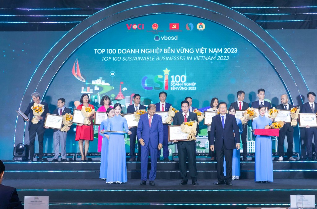 Ông Lục Minh Sơn - Giám đốc Công ty CP PRIME Đại Việt tại lễ trao giải