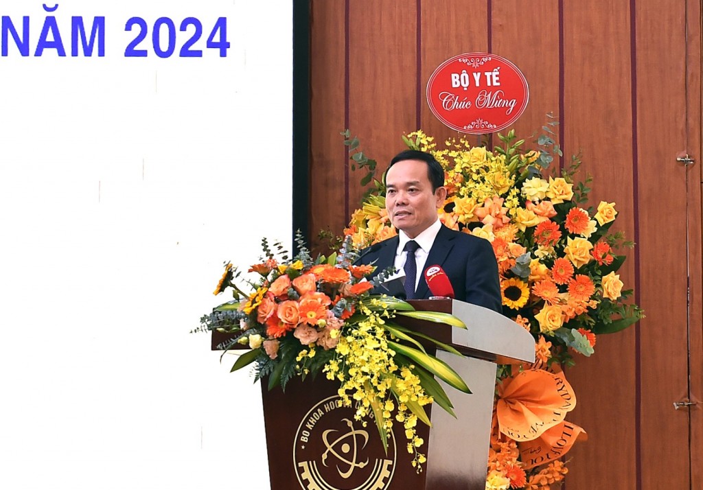 Phó Thủ tướng Trần Lưu Quang phát biểu chỉ đạo Hội nghị tổng kết công tác năm 2023, triển khai nhiệm vụ năm 2024 của Bộ KH&CN - Ảnh: VGP/Hải Minh