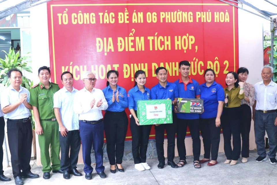 Toàn đoàn xung kích, trách nhiệm trong triển khai thực hiện Đề án số 06 của Chính phủ về “Phát triển ứng dụng dữ liệu dân cư, định danh, xác thực điện tử phục vụ chuyển đổi số quốc gia giai đoạn 2022 - 2025, tầm nhìn đến năm 2030”