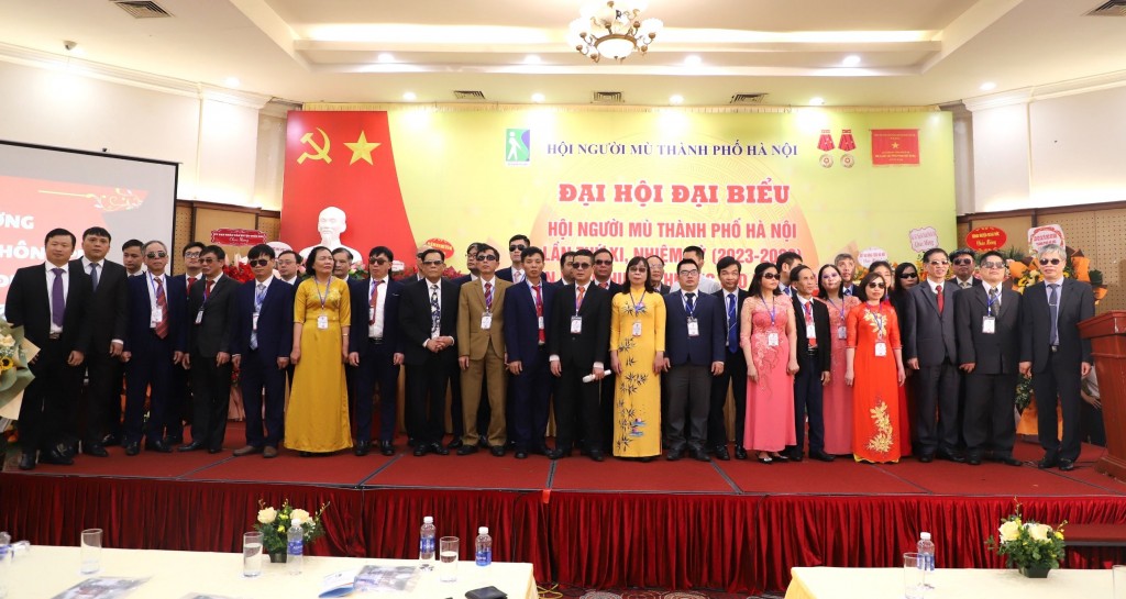 Ban Chấp hành Hội khoá mới ra mắt