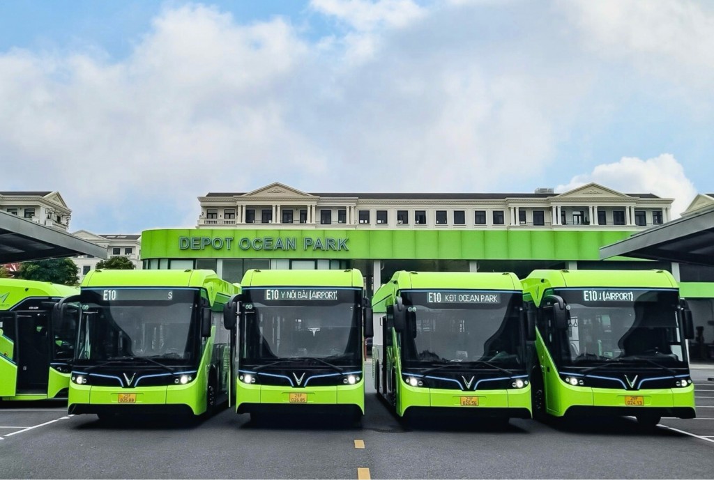 Tuyến VinBus E10 kết nối nội đô Hà Nội và sân bay quốc tế Nội Bài chính thức hoạt động từ ngày 01/01/2024