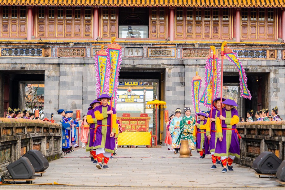 Ban Sóc là lễ phát lịch ngày xưa của triều Nguyễn, được tổ chức định kỳ vào cuối năm âm lịch