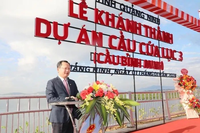 Chủ tịch Ủy ban nhân dân tỉnh Quảng Ninh Cao Tường Huy phát biểu tại lễ khánh thành.