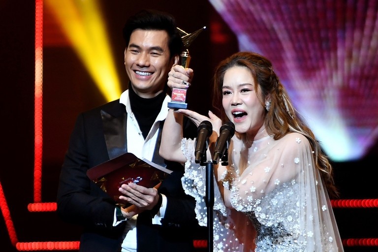 Diễn viên Nhan Phúc Vinh nhận giải Nam diễn viên ấn tượng