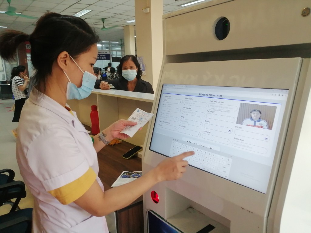 Bệnh viện Đa khoa Xanh Pôn triển khai tích hợp đăng ký khám bằng nhận diện khuôn mặt