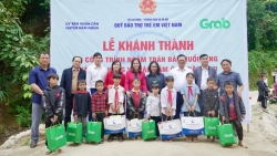 Quỹ Bảo trợ trẻ em Việt Nam "Xây cầu đến lớp" tại Lai Châu