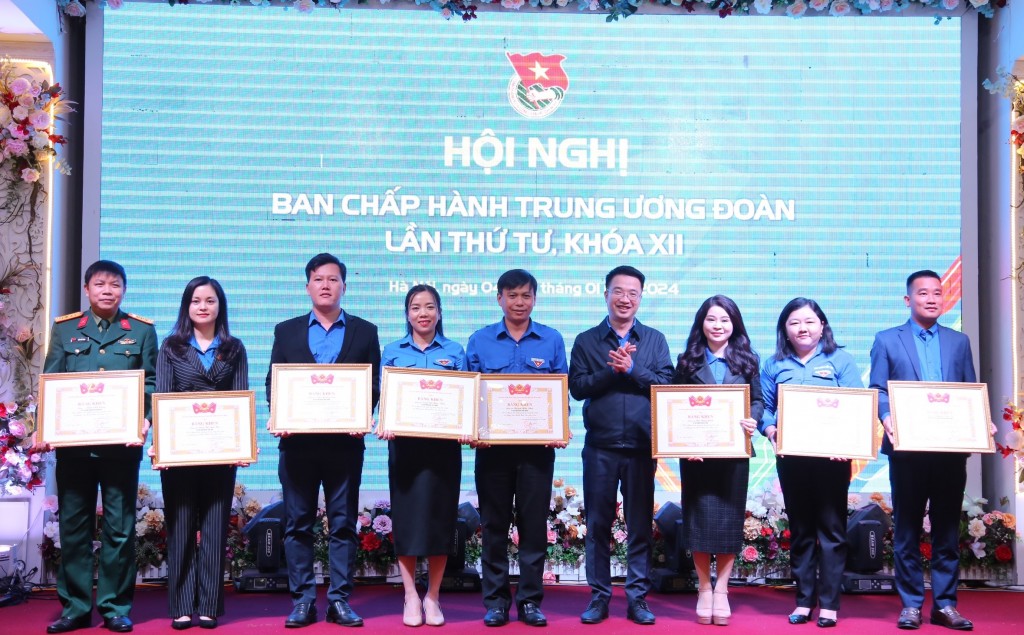 Đồng chí Nguyễn Tường Lâm Đồng chí Nguyễn Tường Lâm