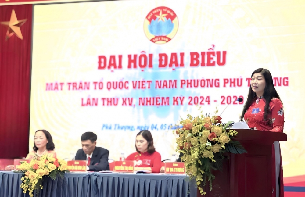 Phát biểu chỉ đạo tại Đại hội, bà Nguyễn Lan Hương, Chủ tịch UB MTTQ Việt Nam TP Hà Nội