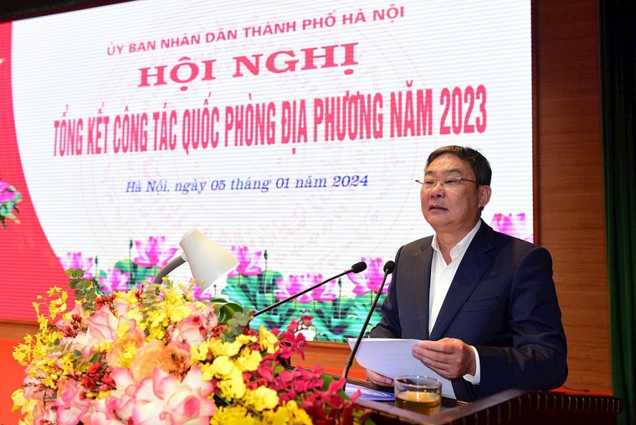 Phó Chủ tịch Thường trực UBND thành phố Lê Hồng Sơn phát biểu chỉ đạo tại hội nghị