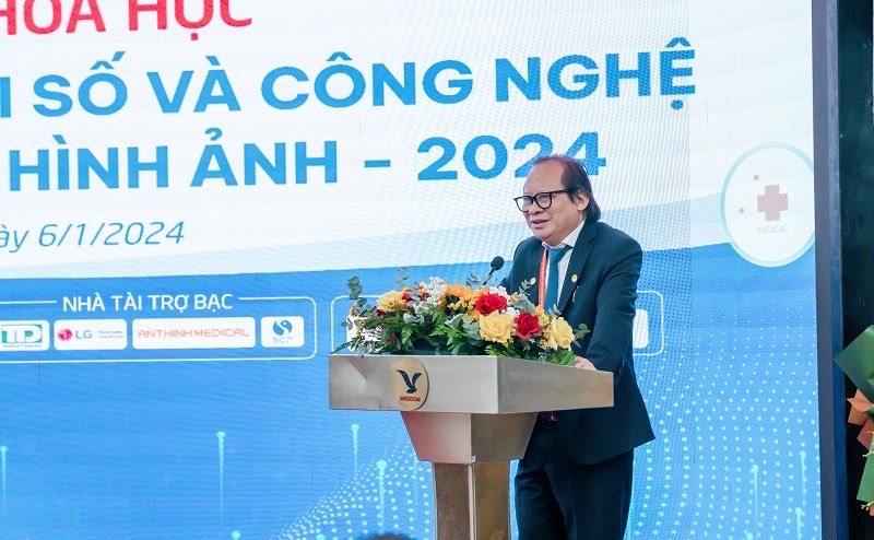 PGS.TS Nguyễn Viết Nhung, Phó Chủ tịch Tổng hội Y học Việt Nam phát biểu tại hội nghị