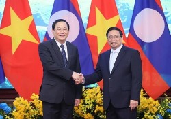 Việt Nam-Lào tăng cường kết nối hai nền kinh tế