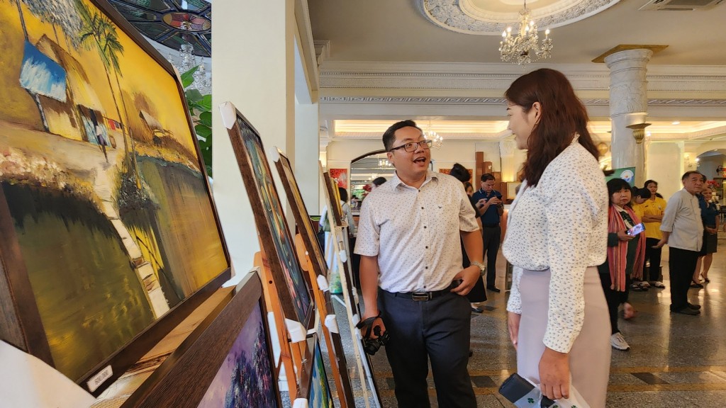Độc đáo triển lãm của người khuyết tật tại TP Hồ Chí Minh