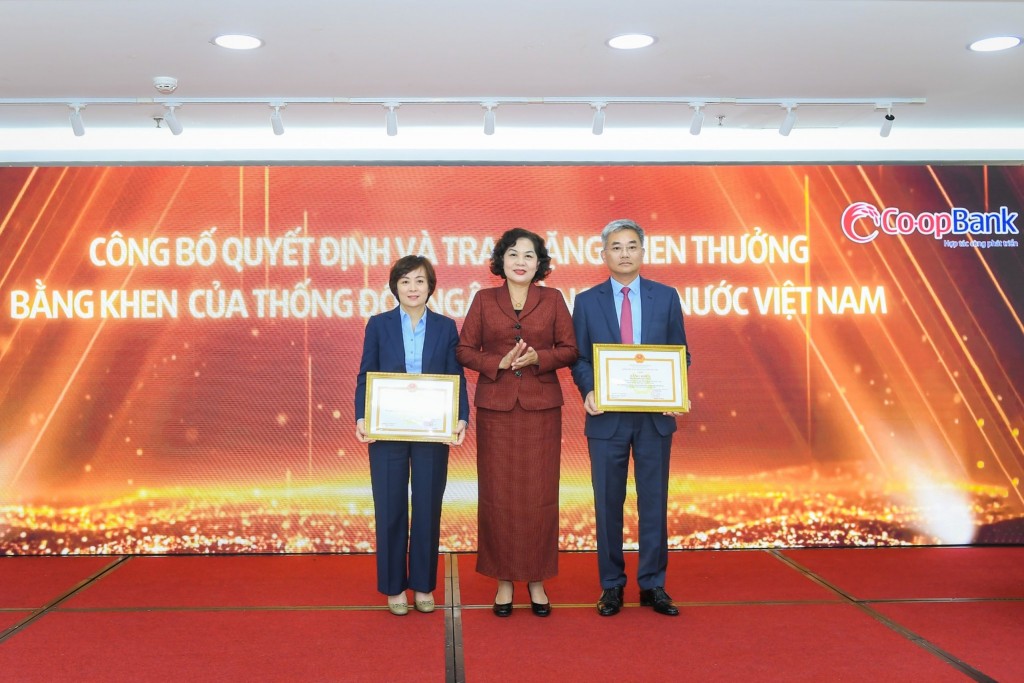 Co-opBank khẳng định vai trò trụ đỡ cho hệ thống QTDND