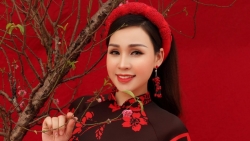 Ca sĩ Nguyễn Khánh Ly hết mình với dòng nhạc thính phòng cổ điển