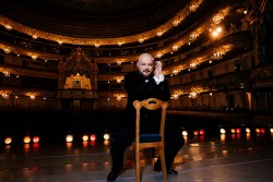 Giọng ca baritone hàng đầu thế giới Vladislav Sulimsky góp mặt tại hòa nhạc “Spring Fire”