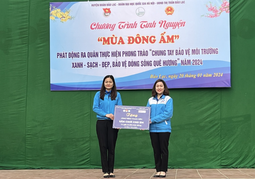 Chị Hứa Thanh Hoa - Ủy viên Ban Chấp hành Trung ương Đoàn, Bí thư Đoàn Thanh niên, Phó Trưởng ban Chính trị và Công tác học sinh, sinh viên ĐHQGHN 