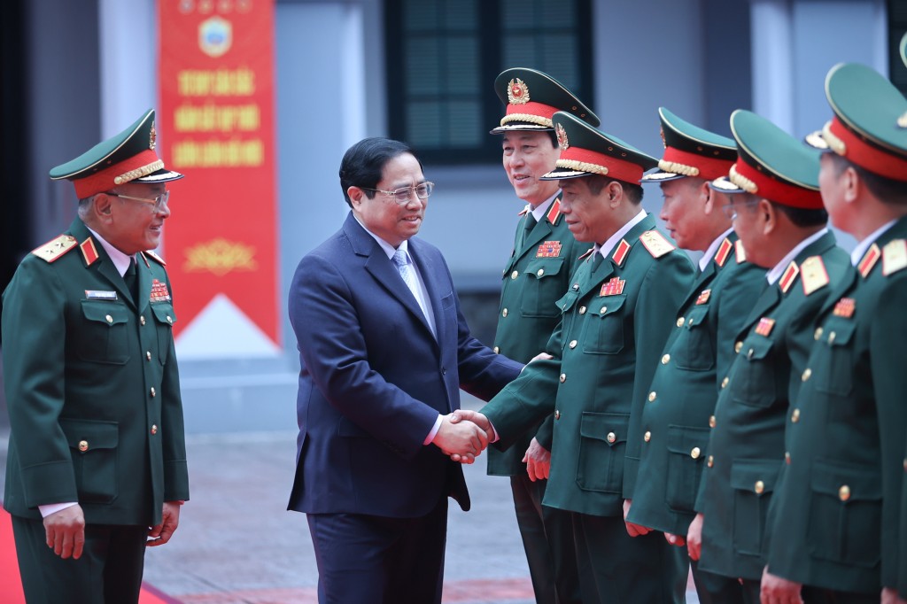 Thủ tướng Phạm Minh Chính thăm, chúc Tết, kiểm tra công tác sẵn sàng chiến đấu Tổng cục II, Bộ Quốc phòng - Ảnh: VGP/Nhật Bắc