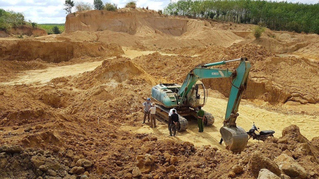 Kiểm soát chặt việc khai thác khoáng sản cung cấp cho dự án đường Vành đai 4
