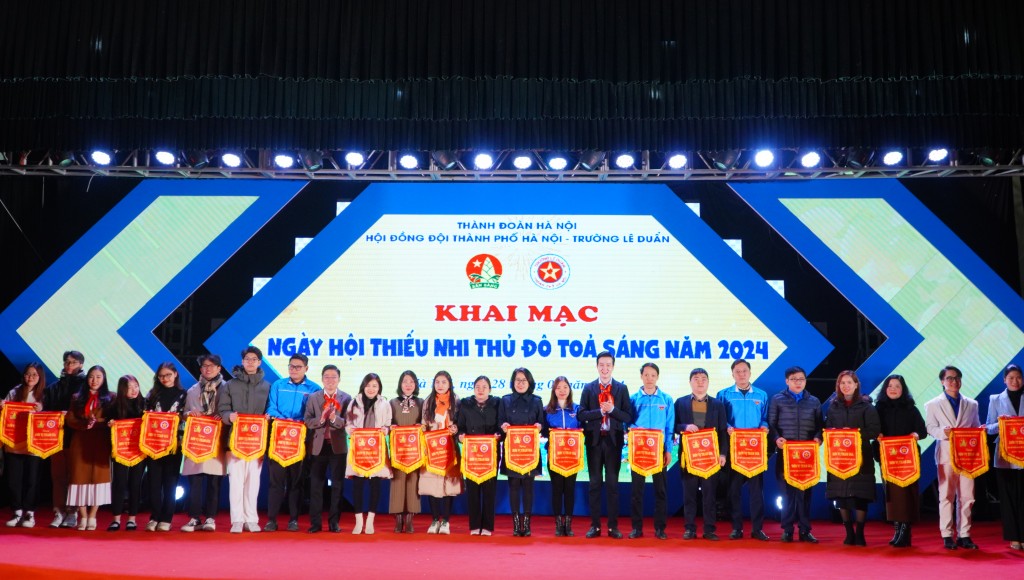 Khai mạc Ngày hội thiếu nhi Thủ đô toả sáng năm 2024 Khai mạc Ngày hội thiếu nhi Thủ đô toả sáng năm 2024