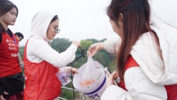 “Thả cá đừng thả túi nilon”: Cùng người trẻ bảo vệ môi trường