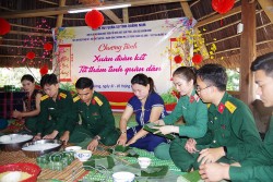 Quảng Nam: Xuân đoàn kết - Tết thắm tình quân dân